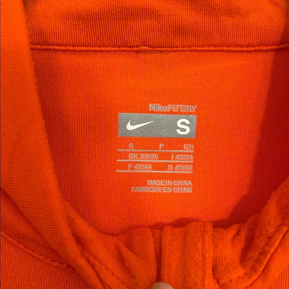 Nike Fit Dry Orange Half-Zip Pullover Lightweight Shirt‎ Jacket  Size Small